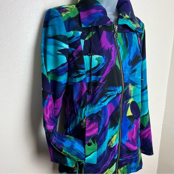 A La Carte Artsy Abstract Jacket - Picture 2 of 11